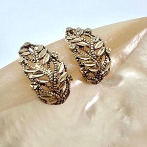 10k Solid Gold Filigree Earrings